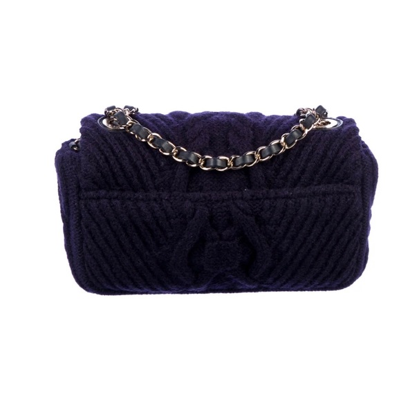 CHANEL
Paris-Hamburg Cable Knit Mini Flap Bag - Picture 3 of 4